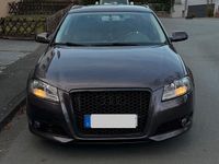 Gebraucht Audi A3 Ambition 125 PS (91 kW) 2010 Violet Kleinwagen