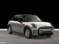 Gebraucht Mini Cooper 136 PS (100 kW) 2023 Melting silver iii Kleinwagen