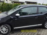 Używany VW up! CLUB 75 KM (55 kW) 2017 Czarny Hatchback