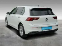 Gebraucht VW Golf VIII Life 116 PS (85 kW) 2025 Pure white Limousine