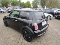 Usata Mini Cooper 90 CV (66 kW) 2005 Nero Utilitaria