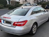 Gebraucht Mercedes E250 204 PS (150 kW) 2010 Silber Coupé