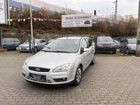 Gebraucht Ford Focus Style 109 PS (80 kW) 2007 Polarsilber metallic Kombi