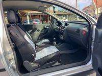 Gebraucht Opel Corsa 90 PS (66 kW) 2004 Silber Kleinwagen
