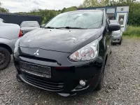Gebraucht Mitsubishi Space Star Diamant Edition 71 PS (52 kW) 2016 Schwarz Kleinwagen