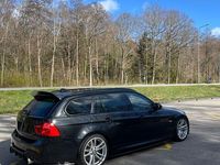 Second-hand BMW 325 Performance 197 CP (144 kW) 2009 Negru Break