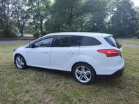 Gebraucht Ford Focus Titanium 120 PS (88 kW) 2015 Weiß Limousine
