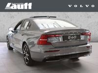 Gebraucht Volvo S60 455 PS (334 kW) 2024 Thunder grey / metallic Limousine
