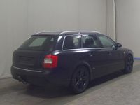 Gebraucht Audi A4 131 PS (96 kW) 2003 Ebonyschwarz perleffekt Kombi