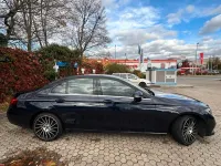 Gebraucht Mercedes E220 194 PS (142 kW) 2016 Andere farben Limousine