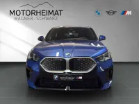 Gebraucht BMW iX2 M Sport 150 kW (204 PS) 2025 Portimao blau SUV