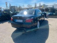 Gebraucht BMW 525 Basis 177 PS (130 kW) 2004 Schwarz Limousine