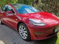 Gebraucht Tesla Model 3 191 kW (261 PS) 2018 Rot Limousine