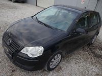 Gebraucht VW Polo Trendline 69 PS (50 kW) 2007 Black magic perleffekt Kleinwagen