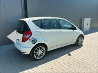 Gebraucht Mercedes A160 95 PS (69 kW) 2012 Weiß Kleinwagen