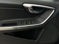 Gebraucht Volvo V60 Summum 190 PS (139 kW) 2018 Grau Kombi