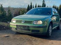 Gebraucht VW Golf IV 101 PS (74 kW) 1998 Grün Kleinwagen
