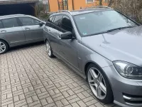 Gebraucht Mercedes C300 231 PS (169 kW) 2011 Grau Kombi
