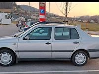 Gebraucht VW Vento 90 PS (66 kW) 1997 Silber Limousine