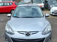 Gebraucht Mazda 2 Edition 75 PS (55 kW) 2012 Plutossilber metallic Kleinwagen
