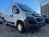 Gebraucht Fiat Ducato 33 131 PS (96 kW) 2019 Weiß Van