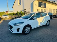 Gebraucht Ford Fiesta Cool & Connect 75 PS (55 kW) 2023 Weiß Kleinwagen