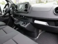 Gebraucht Mercedes Sprinter 170 PS (125 kW) 2022 Tenoritgrau metallic Van