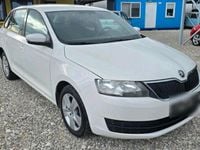 Gebraucht Skoda Rapid 95 PS (69 kW) 2018 Weiß Kleinwagen