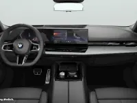 Gebraucht BMW 540 M Sport 286 PS (210 kW) 2025 Grau Limousine
