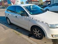 Second-hand Skoda Rapid 75 CP (55 kW) 2014 Alb Hatchback