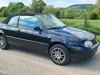 Używany VW Golf 116 KM (85 kW) 2002 Czarny Kabriolet