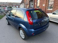 Gebraucht Ford Fiesta Style 60 PS (44 kW) 2008 Blau Kleinwagen
