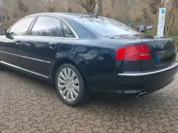 Second-hand Audi A8 450 CP (330 kW) 2005 Albastru Berlinǎ