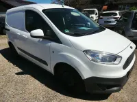 Używany Ford Transit Trend 97 KM (71 kW) 2014 Biały Minivan
