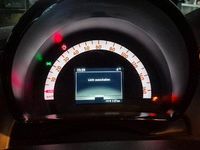 Gebraucht Smart ForTwo Coupé 60 kW (82 PS) 2022 Grün metallic Coupé