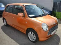 Gebraucht Daihatsu Trevis 58 PS (42 kW) 2006 Papaya perleffekt r44 Kleinwagen