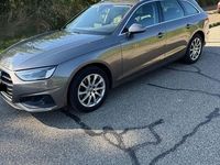 Gebraucht Audi A4 Ambiente 163 PS (119 kW) 2019 Grau Limousine