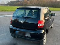 Gebraucht VW Fox 54 PS (39 kW) 2007 Schwarz Kleinwagen