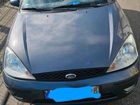 Gebraucht Ford Focus 101 PS (74 kW) 2004 Grau Kombi