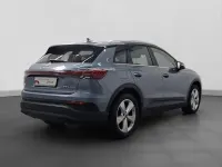 Gebraucht Audi Q4 e-tron 150 kW (204 PS) 2023 Blau SUV