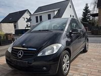 Gebraucht Mercedes A150 95 PS (69 kW) 2010 Schwarz Kleinwagen