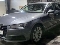Gebraucht Audi A4 Comfort 150 PS (110 kW) 2016 Grau Limousine