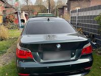 Gebraucht BMW 525 218 PS (160 kW) 2005 Grün Limousine