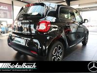 Gebraucht Smart ForFour Passion 71 PS (52 kW) 2019 Schwarz Kleinwagen
