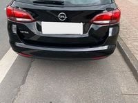 Gebraucht Opel Astra Dynamic 136 PS (100 kW) 2019 Schwarz Kombi