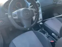 Używany Opel Corsa 90 KM (66 kW) 2007 Czarny Hatchback