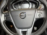 Gebraucht Volvo V40 R-Design 152 PS (111 kW) 2018 Schwarz Limousine