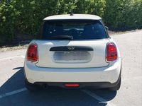 Usata Mini ONE 102 CV (75 kW) 2018 Bianco Utilitaria