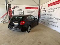 Gebraucht BMW 118 Advantage 143 PS (105 kW) 2010 Schwarz Kleinwagen