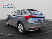 Neu Skoda Scala Selection 95 PS (69 kW) 2025 Grau Kleinwagen